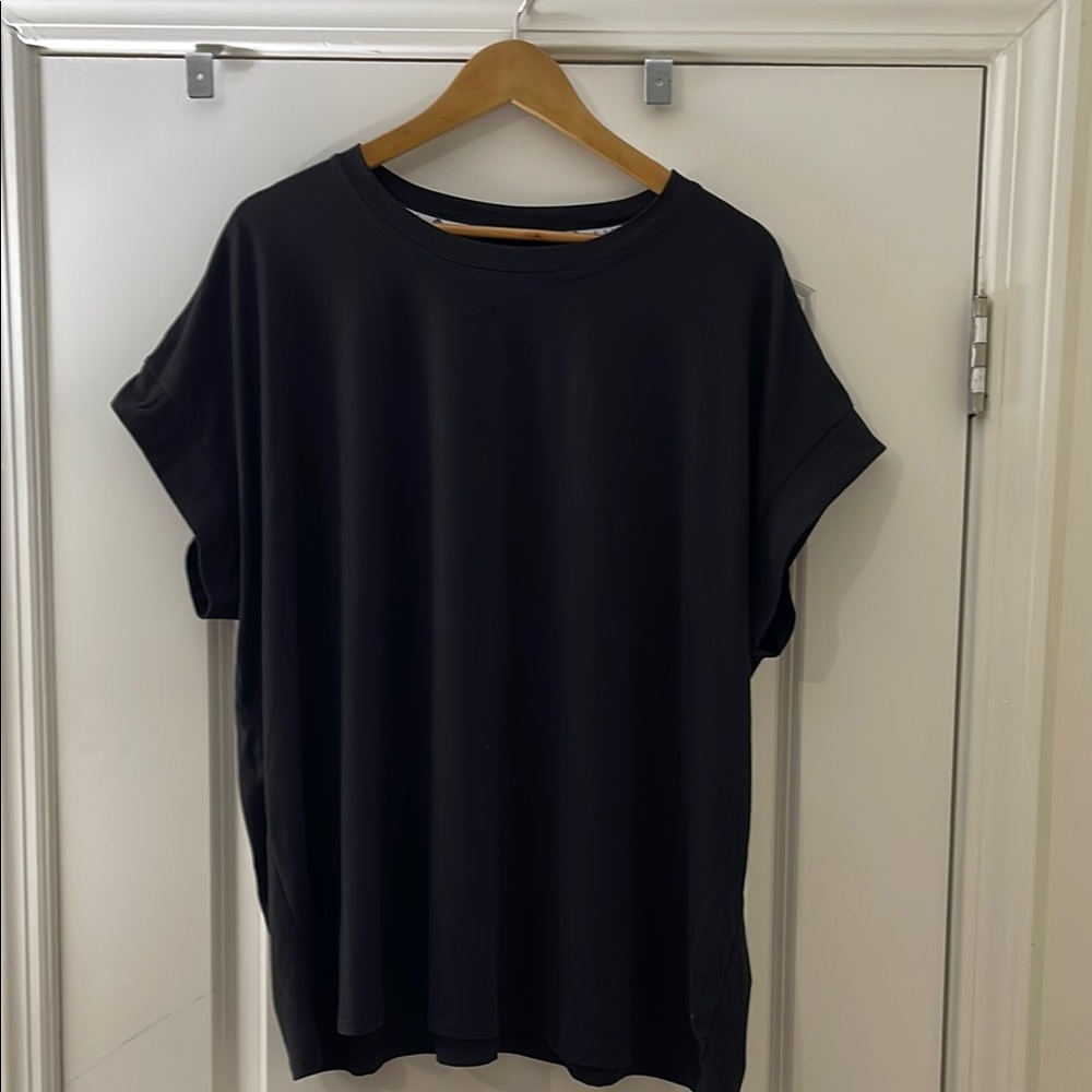 Livi Active Black Soft Crew-Neck Tee